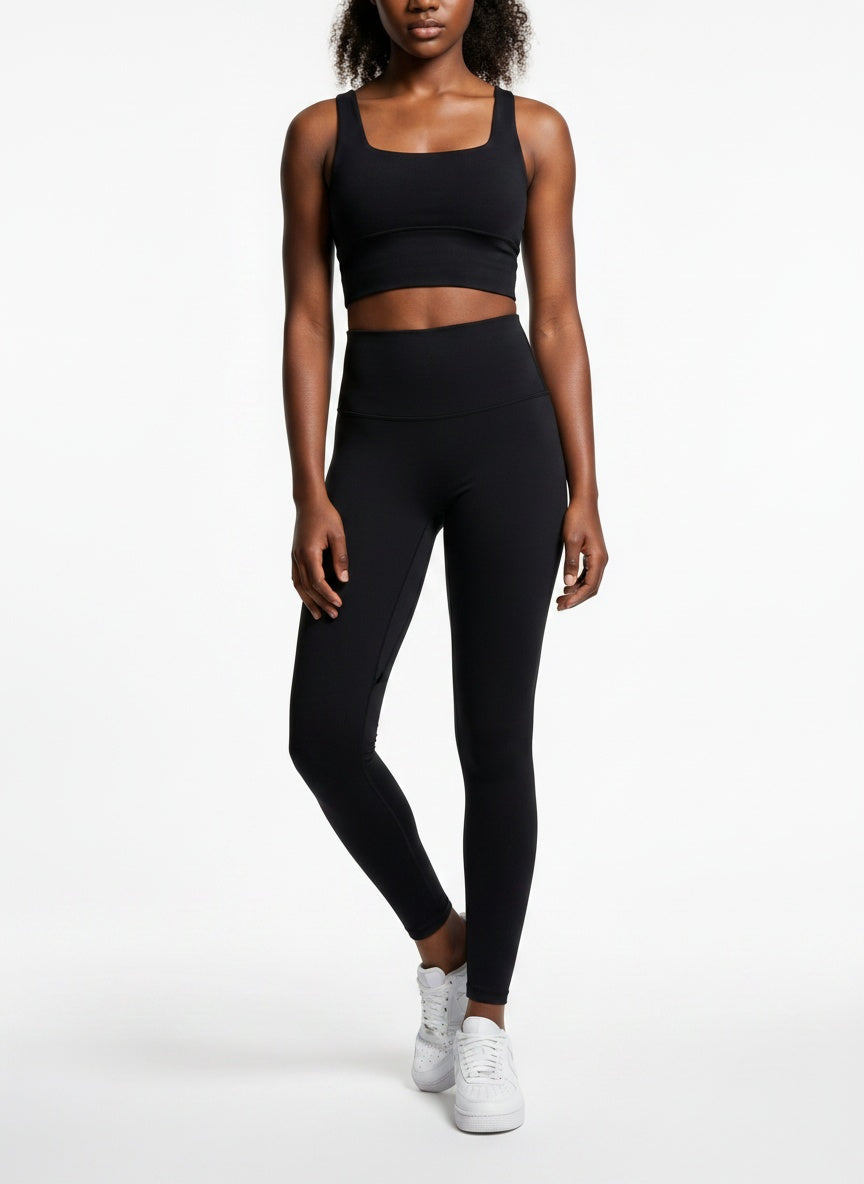 Women’s black seamless gym leggings front view for fitness and daily wear
